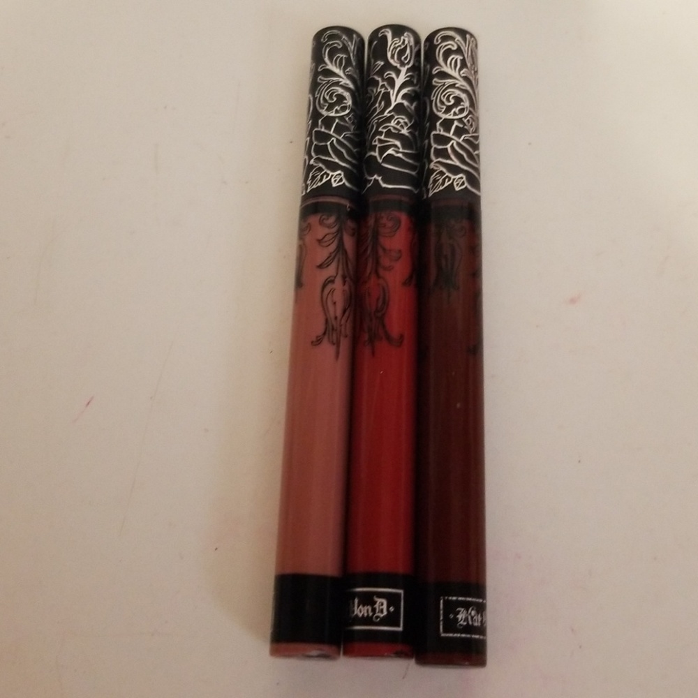 Kat Von D lippies